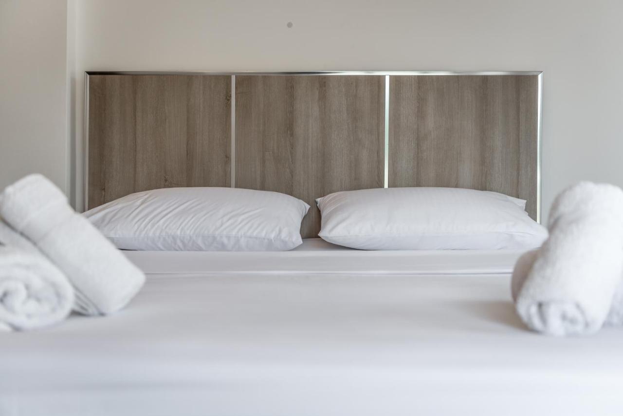 Spectacular Seaview Penthouse Appartamento Durrës Esterno foto